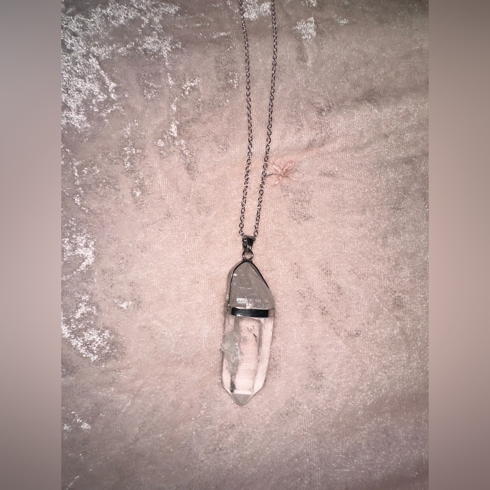 Stunning Clear Quartz Necklace